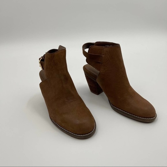 COLE HAAN Pippa Block Heel Bootie Size 6 - Picture 2 of 8